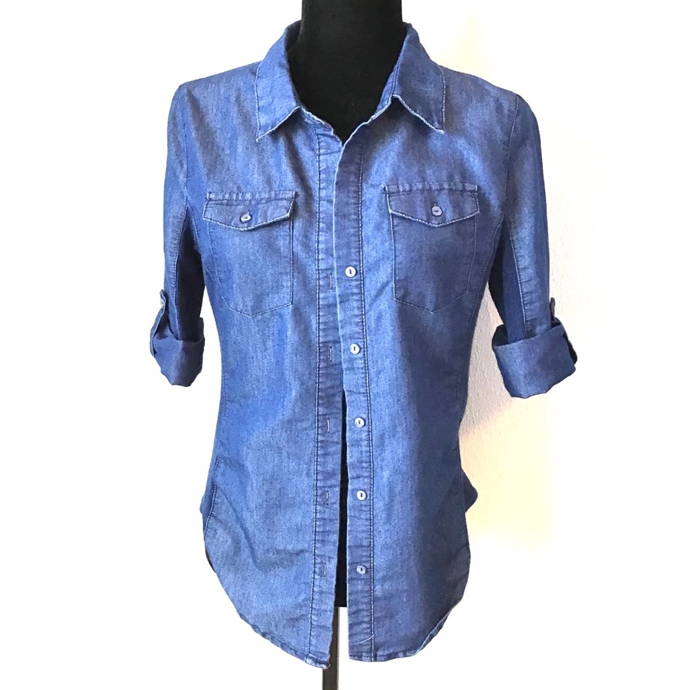 EUC CISONO Jean Shirt Button Down Size Med…